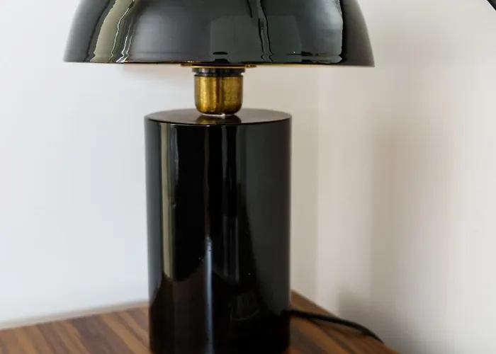 Lighthouse By Mymoradia I Vue & Elegance A Apartament *